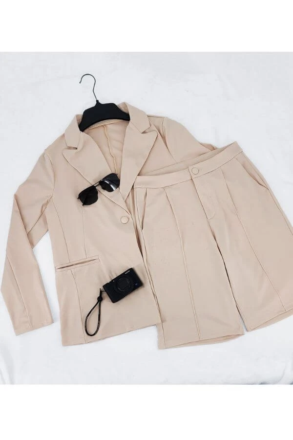 Classy Lapel Blazer & Shorts Set 7 Classy Lapel Blazer & Shorts Set - Image 7