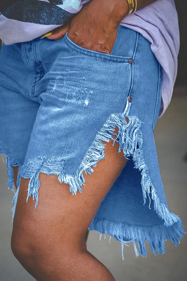 Fashionable Irregular Fringed Hem Denim Shorts 12 Fashionable Irregular Fringed Hem Denim Shorts - Image 12