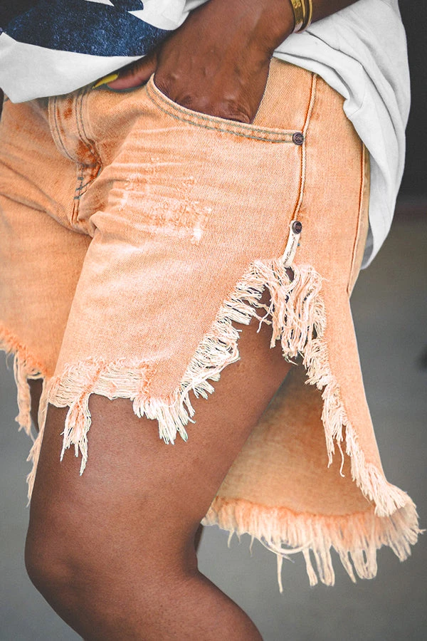 Fashionable Irregular Fringed Hem Denim Shorts 15 Fashionable Irregular Fringed Hem Denim Shorts - Image 15