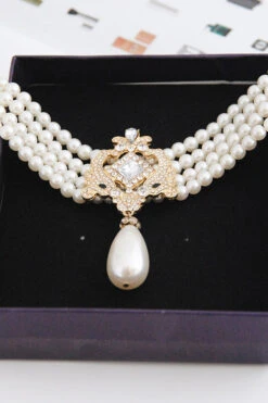 Stylish Chic Layered Pearl Rhinestones Necklace -Acorpstyle XTS0017 WH 4