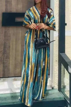 V-Neck Irregular Striped Printed Top & Pants Set 16 V-Neck Irregular Striped Printed Top & Pants Set -Acorpstyle XTU0258 BL 1