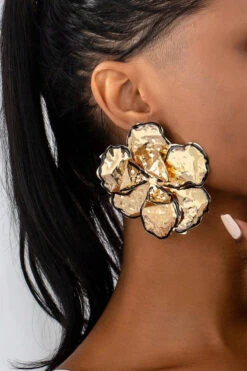 Holiday Style Oil Drop Metal Exaggerated Enamel Floral Earrings* -Acorpstyle XTU0924 BK 1