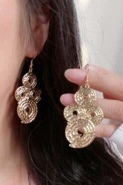 Vintage Gold Geometric Texture Earrings 9 Vintage Gold Geometric Texture Earrings -Acorpstyle XTY5633 GO 5