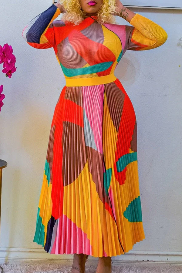 Mock Neck Colorblock Top & Pleated Skirt Set 2 Mock Neck Colorblock Top & Pleated Skirt Set - Image 2